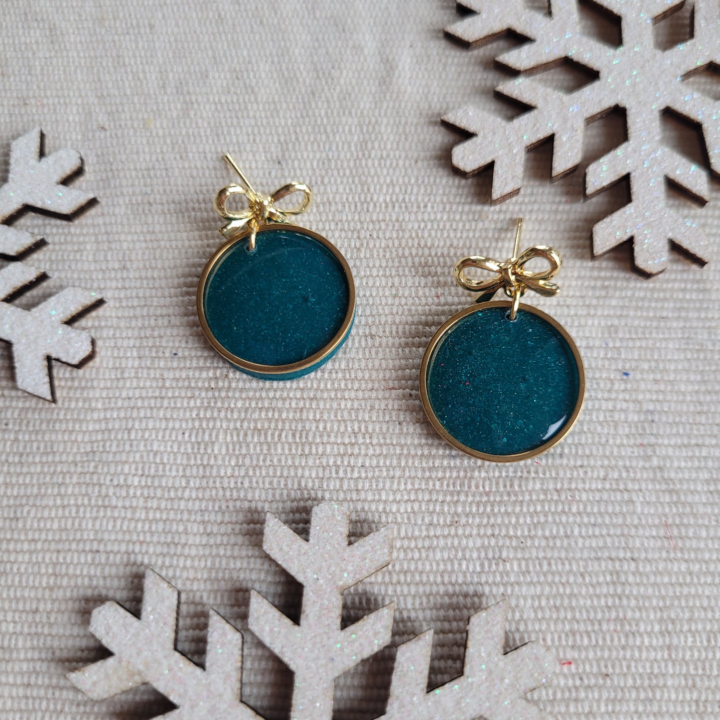 Коледни панделки